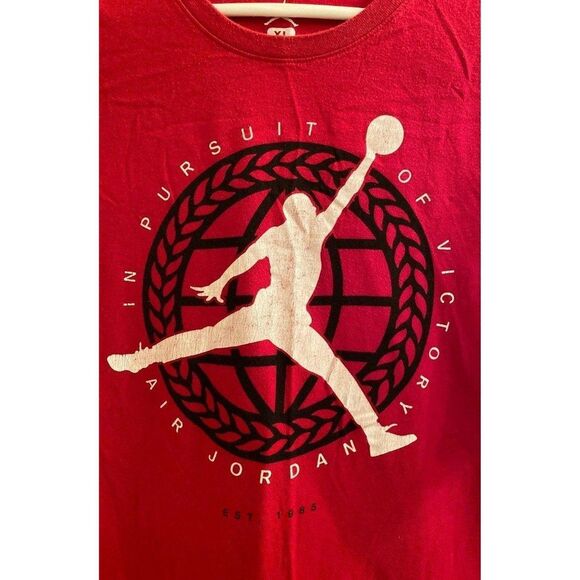 Air Jordan "In Pursuit of Victory" VINTAGE Men's Short-Sleeve T-Shirt XL (46-48) - Picture 1 of 12